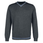 Lightweight Sweater for Layering – All-Season Style